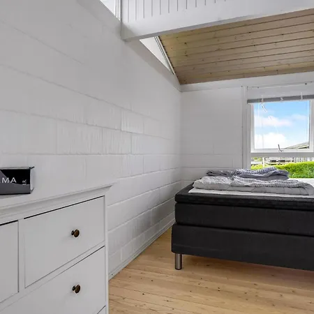 2 Bedroom Lovely In Casa de Férias