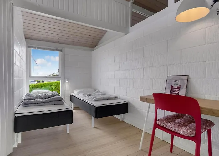 Σπίτι διακοπών 2 Bedroom Lovely In